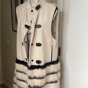 Plenty by Tracy Reese Cream and Black Vest with Striking Contrast